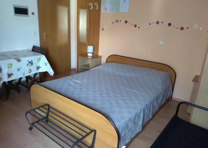 By The Sea Sveti Filip I Jakov, Biograd - 14319 شقة سفيتي فيليب ياكوف